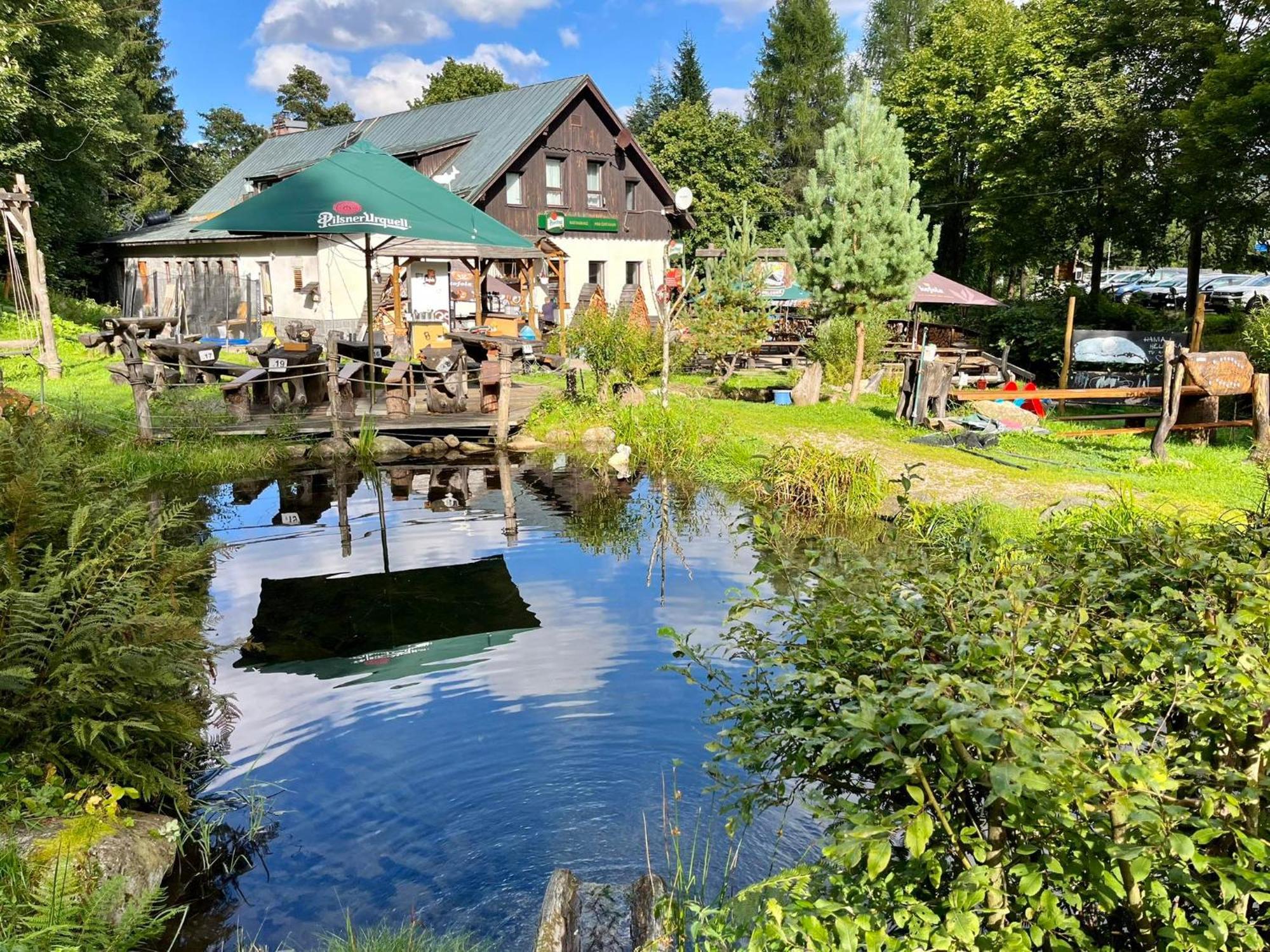 Отель Penzion & Restaurant Pod Certakem Гаррахов Экстерьер фото